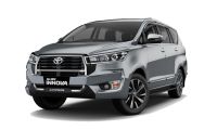 Toyota Innova Crysta Photo