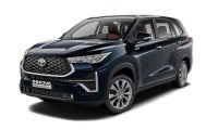 Toyota Innova Hycross Photo